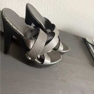 Gucci Silver Heeled Sandals with Geometric Straps